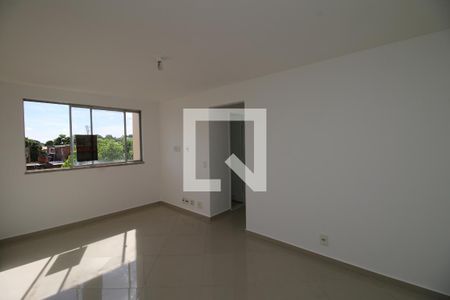 Sala de apartamento para alugar com 2 quartos, 60m² em Cordovil, Rio de Janeiro