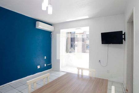 Sala de apartamento para alugar com 2 quartos, 65m² em Farroupilha, Porto Alegre