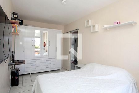 Quarto 1 de apartamento para alugar com 2 quartos, 65m² em Farroupilha, Porto Alegre