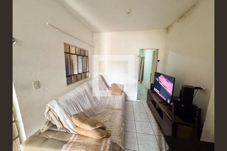 Sala de casa de condomínio para alugar com 3 quartos, 360m² em Novo Riacho, Contagem