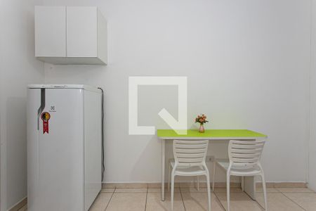 Cozinha de kitnet/studio para alugar com 1 quarto, 20m² em Vila Prudente, São Paulo
