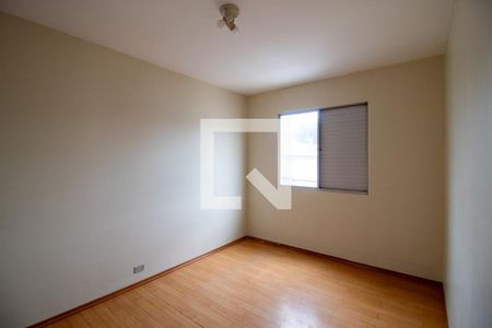 Quarto 1 de apartamento para alugar com 2 quartos, 58m² em Jardim Ester, São Paulo