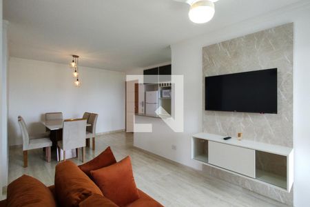 Sala de apartamento para alugar com 2 quartos, 90m² em Nova Mirim, Praia Grande