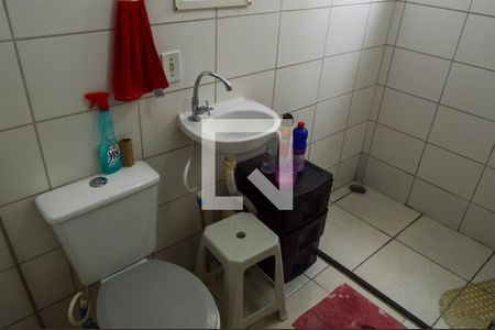 Apartamento à venda com 44m², 2 quartos e 1 vaga Apartamento à venda com 44m², 2 quartos e 1 vagaBanheiro