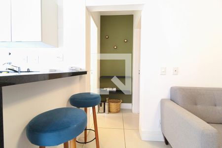 Sala/Cozinha de apartamento para alugar com 1 quarto, 35m² em Vila Nova Conceição, São Paulo