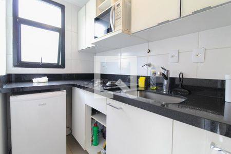 Sala/Cozinha de apartamento para alugar com 1 quarto, 35m² em Vila Nova Conceição, São Paulo