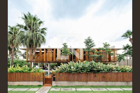 Casa à venda com 731m², 4 quartos e 6 vagas Casa à venda com 731m², 4 quartos e 6 vagasFoto 17