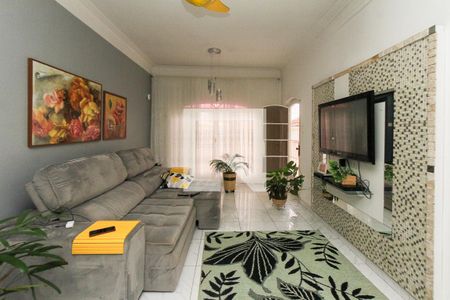 Sala de casa à venda com 2 quartos, 178m² em Vila Cleonice, São Paulo