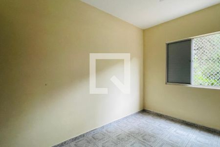 Quarto 1 de apartamento à venda com 2 quartos, 62m² em Jardim Cocaia, Guarulhos