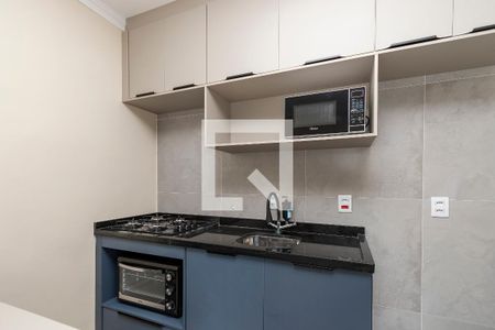 Sala/ Cozinha de apartamento para alugar com 1 quarto, 31m² em Cidade Monções, São Paulo