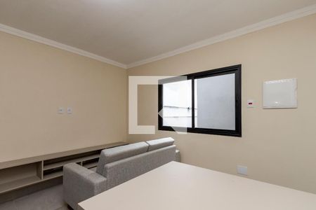 Sala/ Cozinha de apartamento para alugar com 1 quarto, 31m² em Cidade Monções, São Paulo