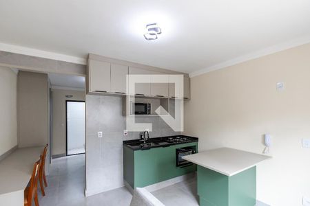 Sala/ Cozinha de apartamento para alugar com 1 quarto, 34m² em Cidade Monções, São Paulo