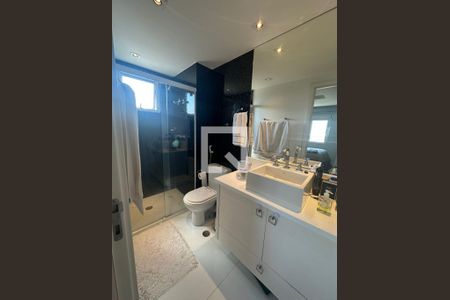 Apartamento à venda com 136m², 3 quartos e 3 vagas Apartamento à venda com 136m², 3 quartos e 3 vagasBanheiro 3