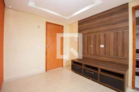 Sala de apartamento para alugar com 2 quartos, 46m² em Qn 303, Brasília