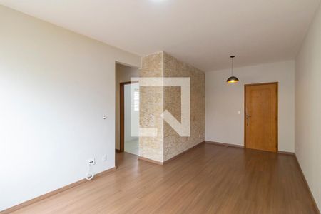 Sala de apartamento para alugar com 2 quartos, 65m² em Cambuí, Campinas