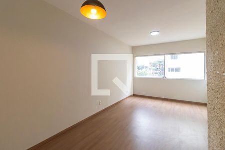 Sala de apartamento para alugar com 2 quartos, 65m² em Cambuí, Campinas