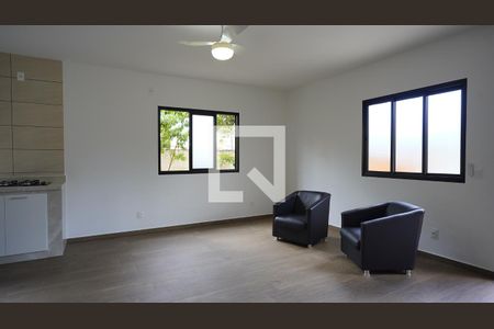 Sala de casa de condomínio para alugar com 3 quartos, 84m² em Morro das Pedras, Florianópolis