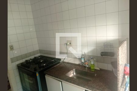 Cozinha de apartamento à venda com 3 quartos, 85m² em Buritis, Belo Horizonte