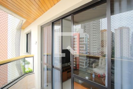 Varanda de apartamento à venda com 3 quartos, 95m² em Vila Azevedo, São Paulo