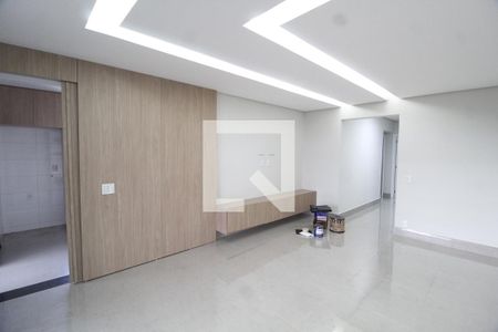 Sala de apartamento para alugar com 3 quartos, 111m² em Jardim Botânico, Uberlândia