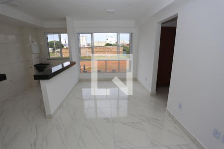 Apartamento para alugar com 2 quartos, 45m² em Conjunto 3, Brasília