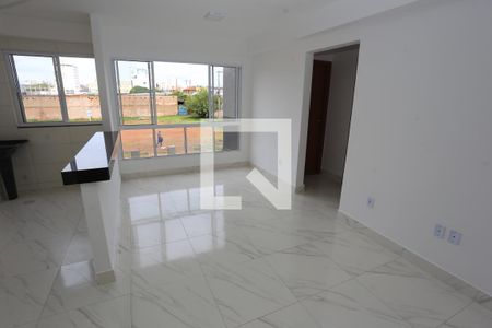 Apartamento para alugar com 2 quartos, 45m² em Conjunto 3, Brasília