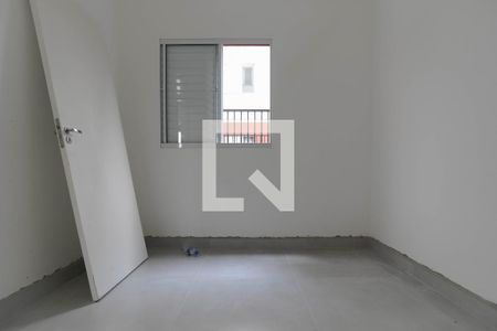 Quarto 1 de apartamento para alugar com 2 quartos, 43m² em Vila Brasileira, Mogi das Cruzes