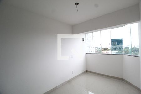 Sala de apartamento para alugar com 3 quartos, 80m² em Tubalina, Uberlândia