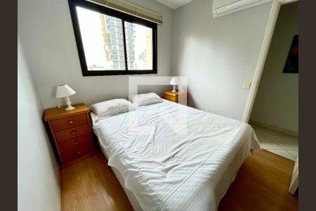 Quarto de apartamento para alugar com 2 quartos, 68m² em Cambuí, Campinas