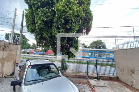 Vista da Sala de casa para alugar com 7 quartos, 130m² em Jardim Pauliceia, Campinas