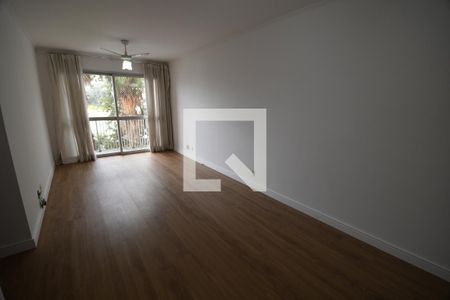 Sala de apartamento para alugar com 3 quartos, 100m² em Cambuí, Campinas