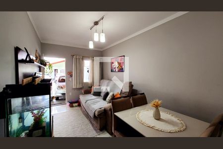 Sala de casa de condomínio à venda com 2 quartos, 80m² em Jardim Colonia, Jundiaí