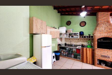 Quintal de casa de condomínio à venda com 2 quartos, 80m² em Jardim Colonia, Jundiaí