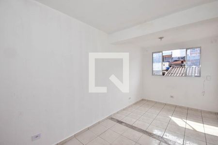 Sala de casa para alugar com 2 quartos, 80m² em Parque Pinheiros, Taboão da Serra