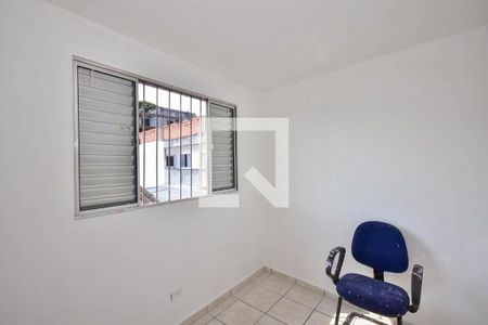 Quarto 1 de casa para alugar com 2 quartos, 80m² em Parque Pinheiros, Taboão da Serra