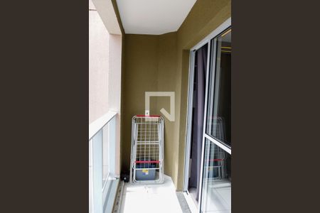 Apartamento à venda com 48m², 2 quartos e 1 vaga Apartamento à venda com 48m², 2 quartos e 1 vagaSacada