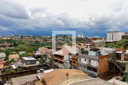 Apartamento à venda com 48m², 2 quartos e 1 vaga Apartamento à venda com 48m², 2 quartos e 1 vagaVista da Sacada