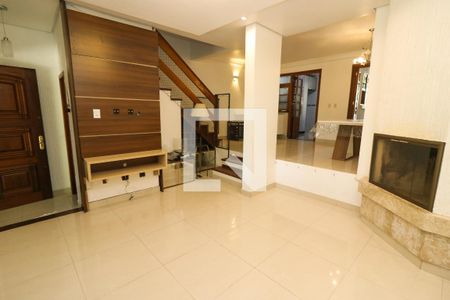 Sala de casa para alugar com 4 quartos, 180m² em Ipanema, Porto Alegre