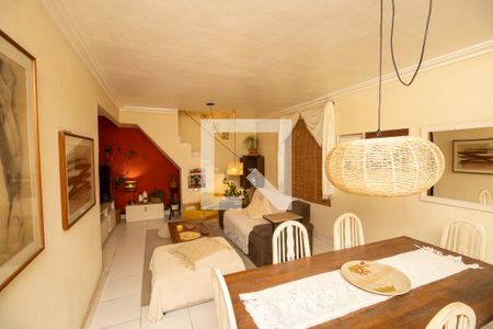 Sala de casa de condomínio à venda com 3 quartos, 377m² em Vargem Grande, Rio de Janeiro