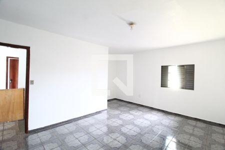 Quarto 2 de casa para alugar com 3 quartos, 100m² em Jardim das Palmeiras, Uberlândia