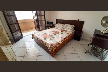 Suíte de casa à venda com 4 quartos, 198m² em Jaguaribe, Osasco