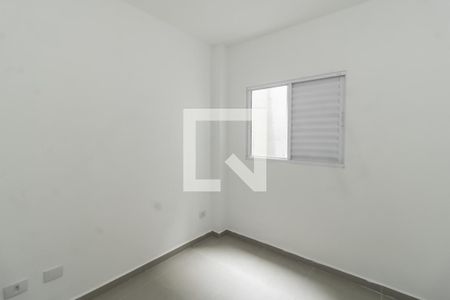 Quarto 2 de apartamento para alugar com 2 quartos, 38m² em Vila Paranagua, São Paulo