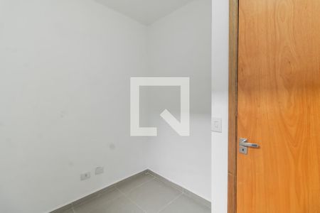 Quarto 1 de apartamento para alugar com 2 quartos, 38m² em Vila Paranagua, São Paulo