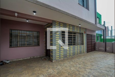 Casa para alugar com 125m², 3 quartos e 4 vagas Casa para alugar com 125m², 3 quartos e 4 vagasGaragem