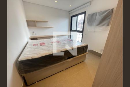 Quarto de apartamento para alugar com 1 quarto, 52m² em Cambuí, Campinas