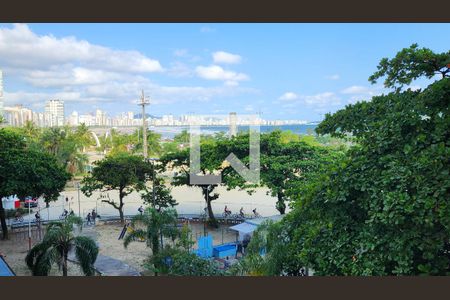 Vista da Sala de apartamento para alugar com 2 quartos, 82m² em José Menino, Santos