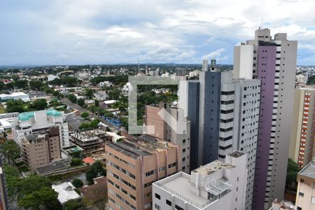 Vista da Varanda da Sala de apartamento para alugar com 1 quarto, 48m² em Bigorrilho, Curitiba