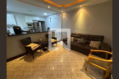 Sala de casa à venda com 3 quartos, 175m² em Vila Santa Maria, Guarulhos