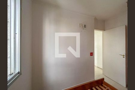 Quarto 2 de apartamento para alugar com 2 quartos, 50m² em Vila Cruz das Almas, São Paulo