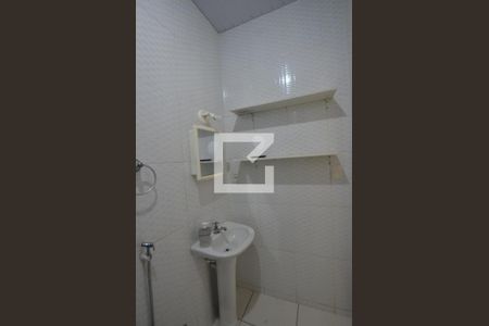 Banheiro  da Suite de casa para alugar com 1 quarto, 32m² em Cascadura, Rio de Janeiro